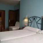 Laureles Otel 2*